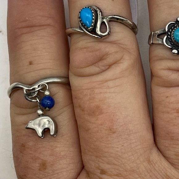 Vtg Dainty 925 Sterling Silver Charm Ring sz 8.75 Native American Lapis Bear - Picture 3 of 6